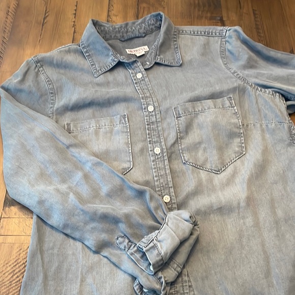 Merona size small button up like new - Picture 2 of 3